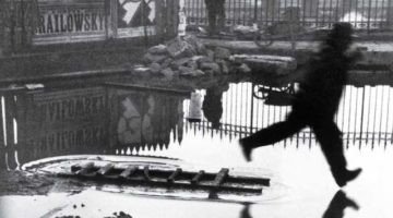 Cartier-Bresson: Plaza de Europa. Tras la estación de San Lázaro. París. Francia.