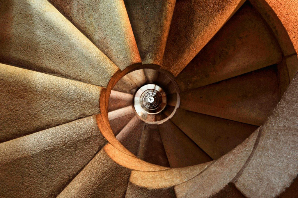 Fotografía escalera, punto de vista cenital